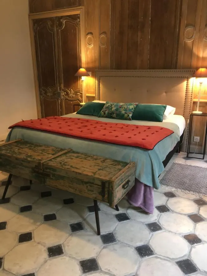 Apartamento Tourisme et Affaires Quimper + parking privé, wifi, jardin 0*,